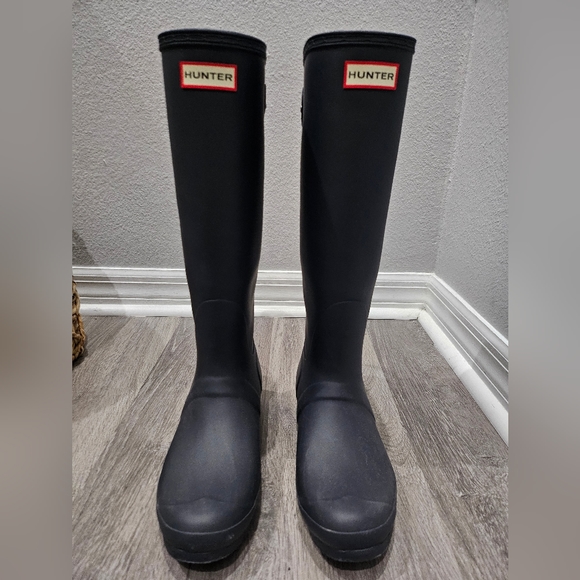 Hunter Tall Rain Boots - Picture 1 of 10